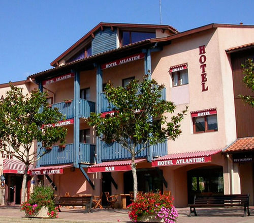 Hotel Atlantide Бискаррос Экстерьер фото