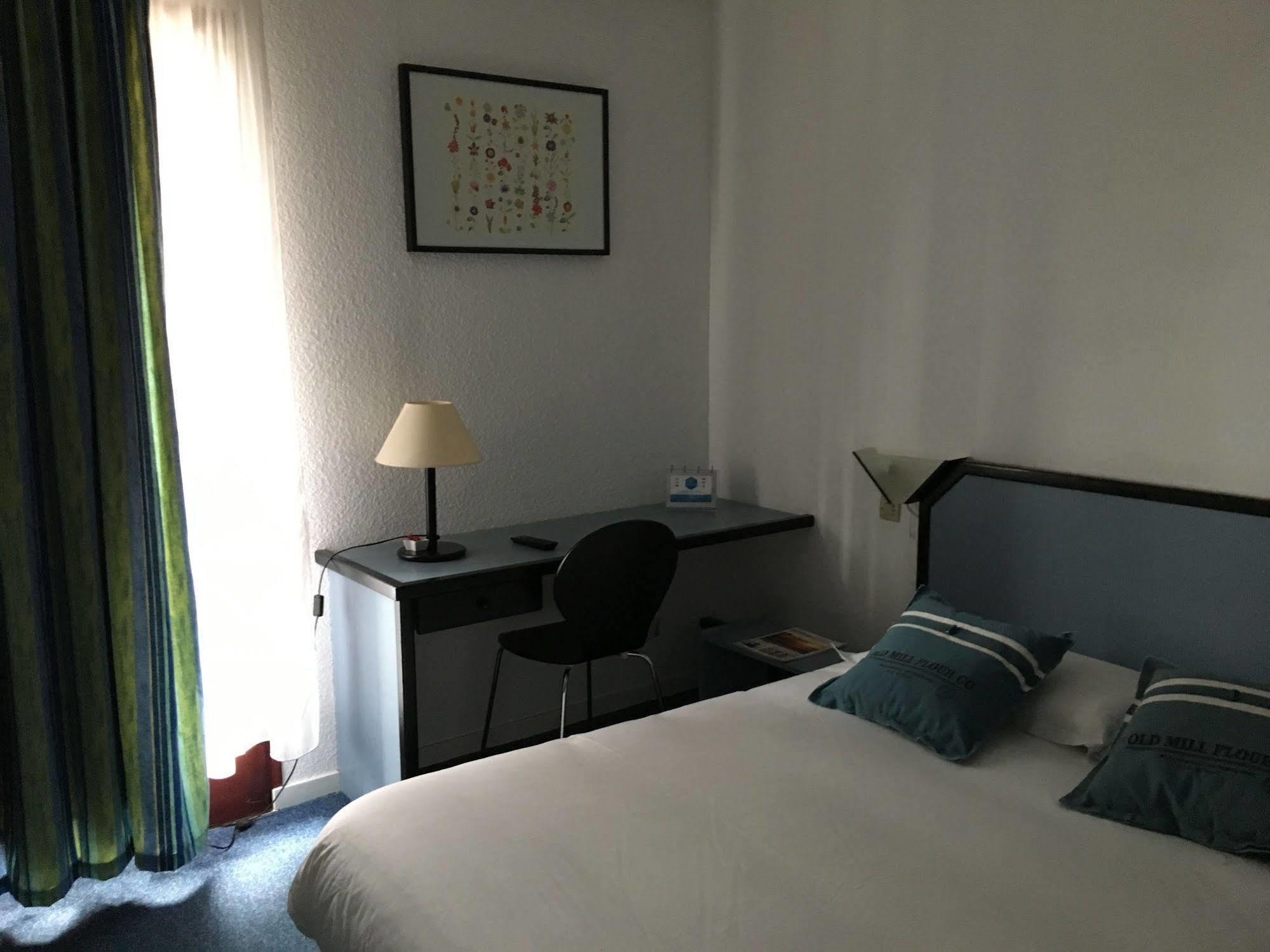 Hotel Atlantide Бискаррос Экстерьер фото